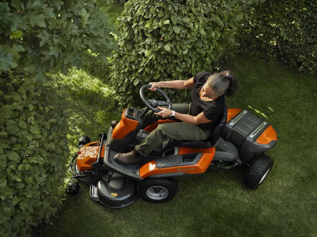 Åkbar gräsklippare från Husqvarna by Bepps